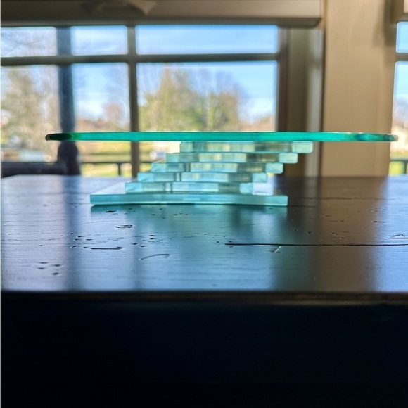 PARTYLITE, RETIRED, 3-WICK GLASS CANDLE HOLDER WITH GLASS STEP PEDESTAL. - Picture 9 of 13